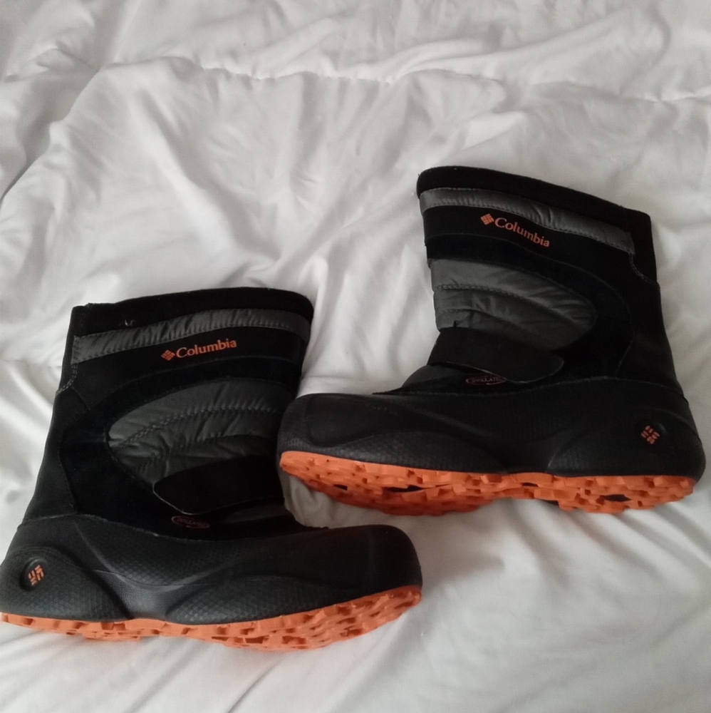 Boys Columbia snow boots